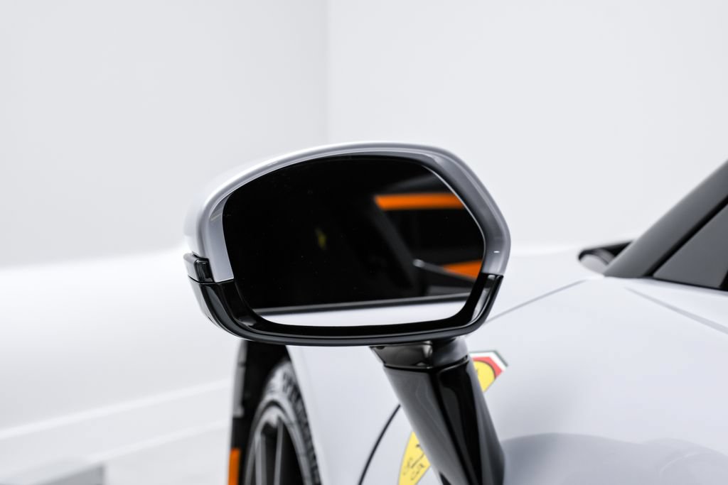Used 2025 Ferrari SF90 Stradale XX AWD/4WD image 38