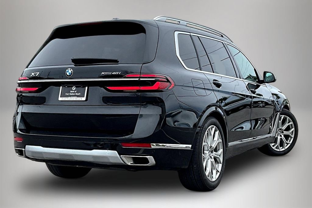 Used 2023 BMW X7 xDrive40i w/ Premium Package image 5