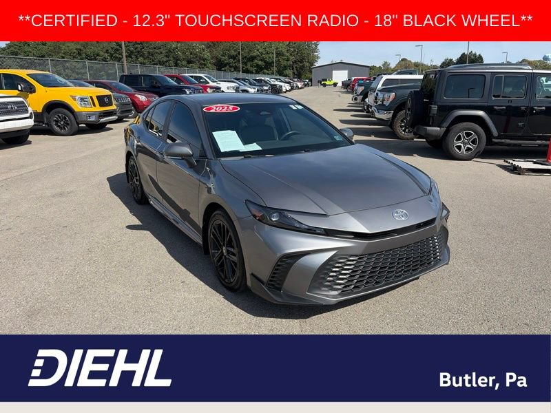 Used 2025 Toyota Camry SE w/ Convenience Package