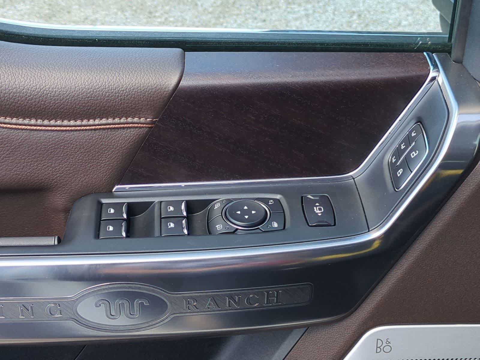 New 2026 Ford F250 4x4 Crew Cab Super Duty image 24