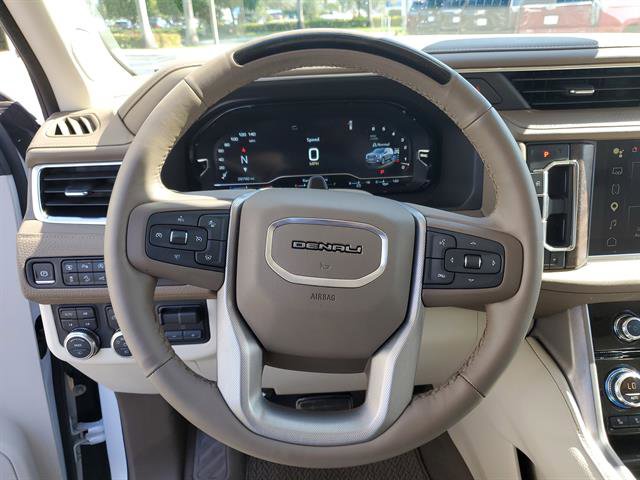 Used 2024 GMC Yukon Denali w/ Advanced Technology Package AWD/4WD image 45