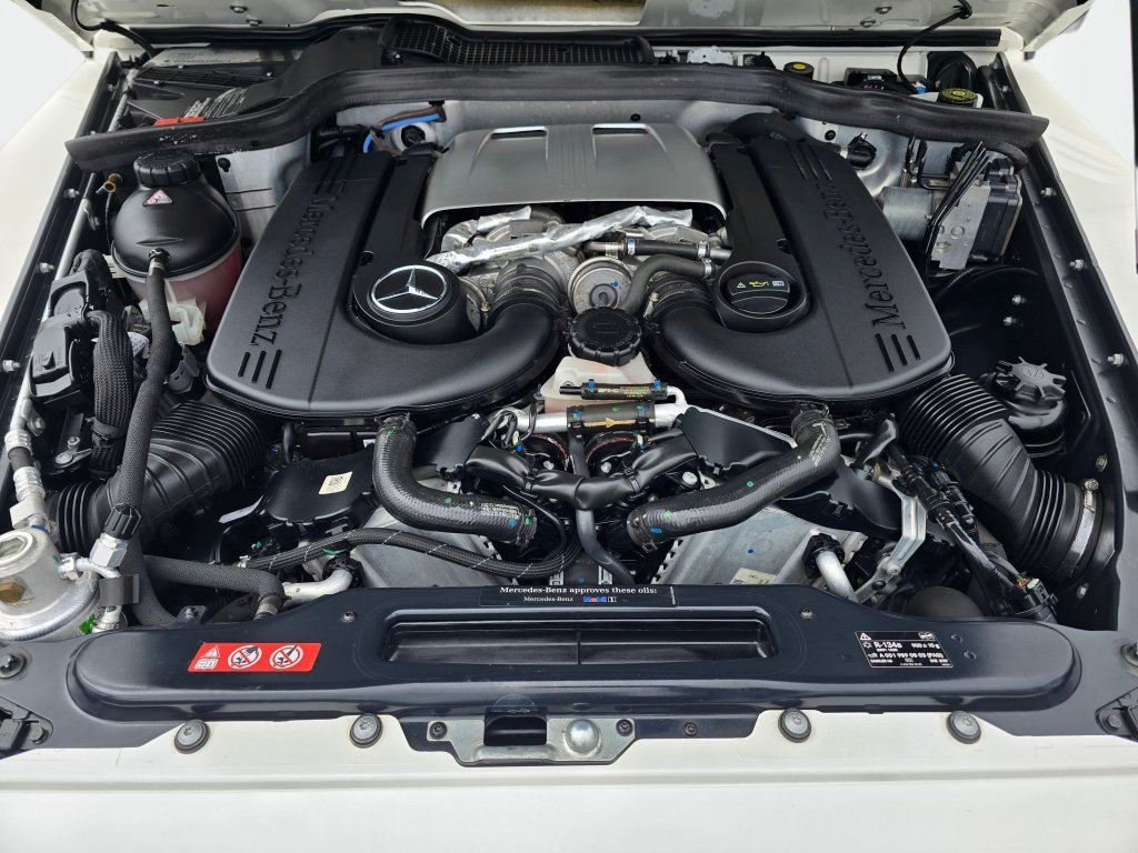 Used 2018 Mercedes-Benz G 550 Squared image 12