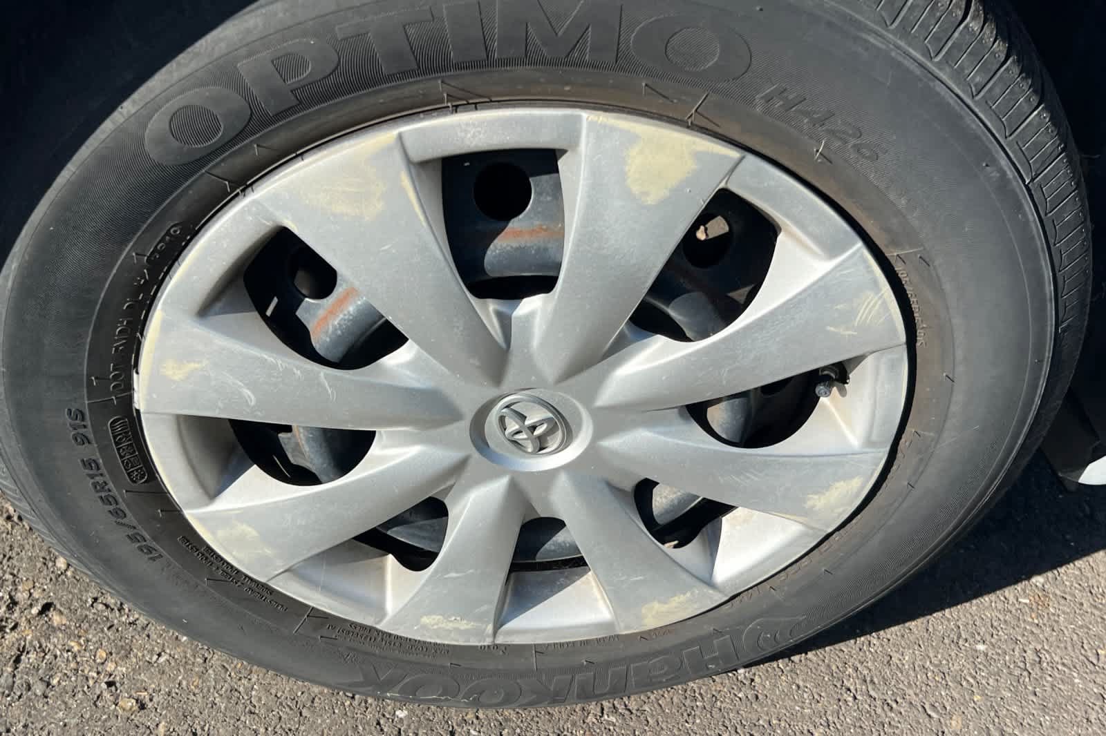 Used 2010 Toyota Corolla LE FWD image 15