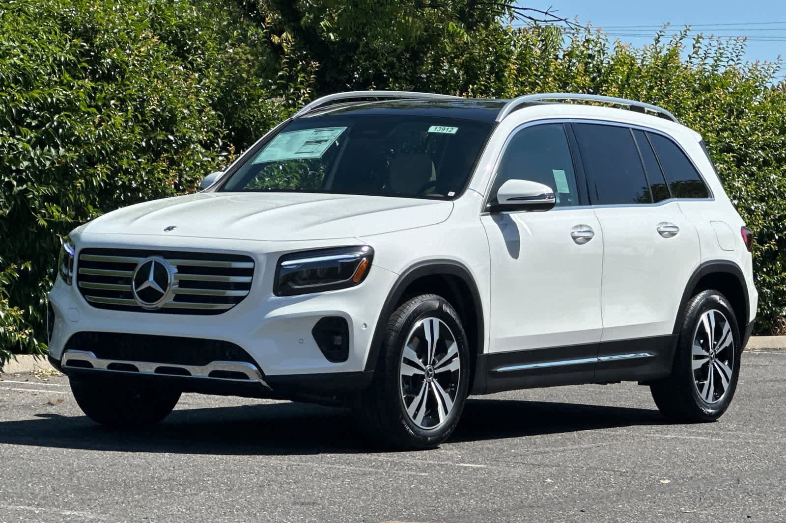 New 2026 Mercedes-Benz GLB 250 image 7