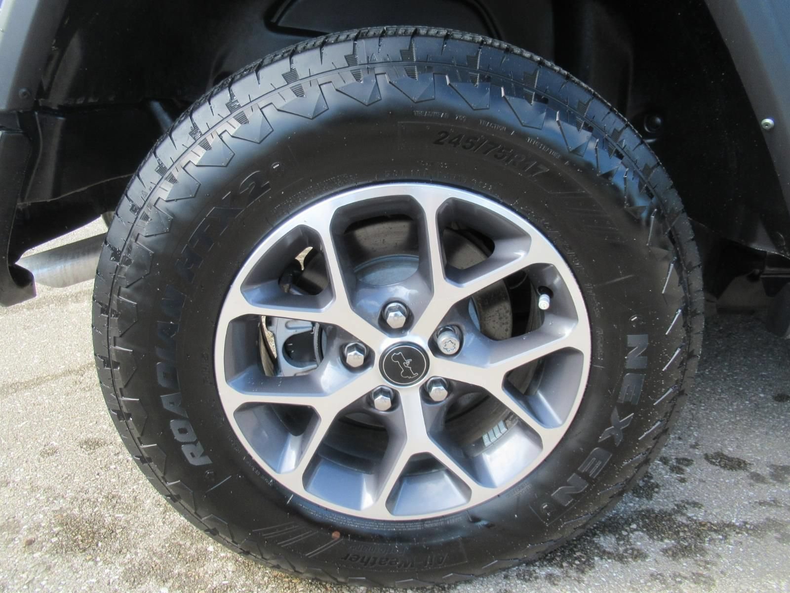 Used 2024 Jeep Wrangler Unlimited Sport AWD/4WD image 8