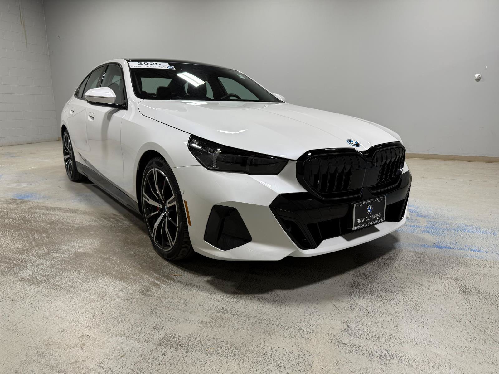 Certified 2026 BMW 550e xDrive w/ Premium Package AWD/4WD image 12