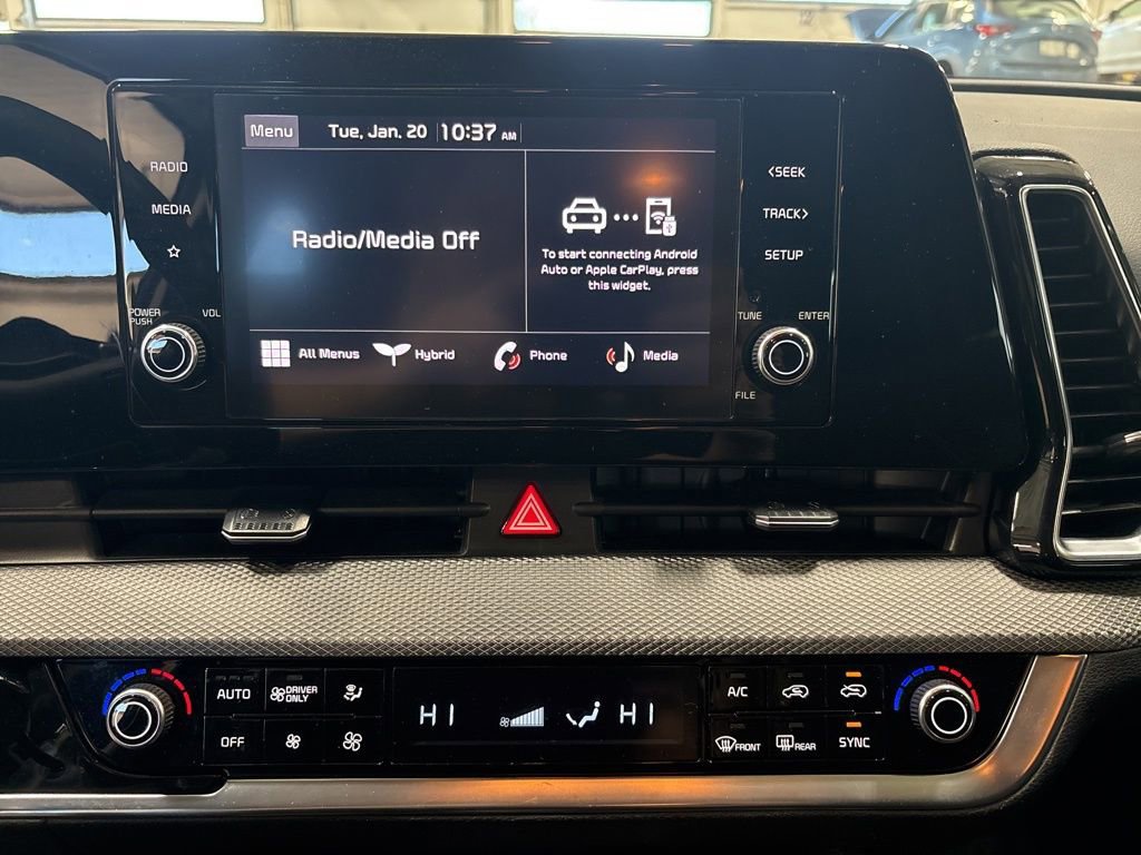 Certified 2024 Kia Sportage LX image 16