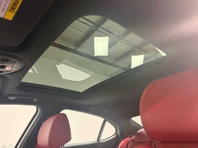 Used 2026 Genesis G70 3.3T Sport Prestige image 26