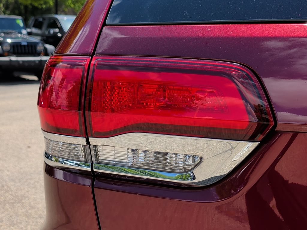 Used 2020 Jeep Grand Cherokee Limited AWD/4WD image 46