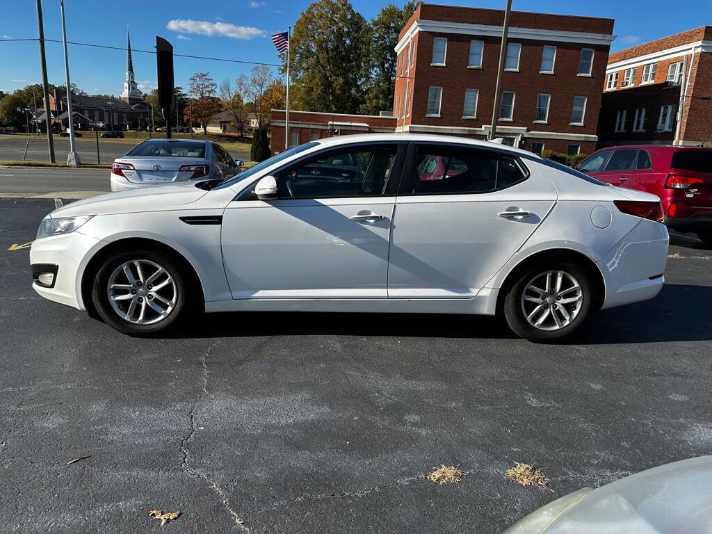 Used 2013 Kia Optima LX w/ Convenience Plus Pkg image 4
