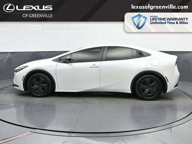 Used 2023 Toyota Prius LE FWD image 5