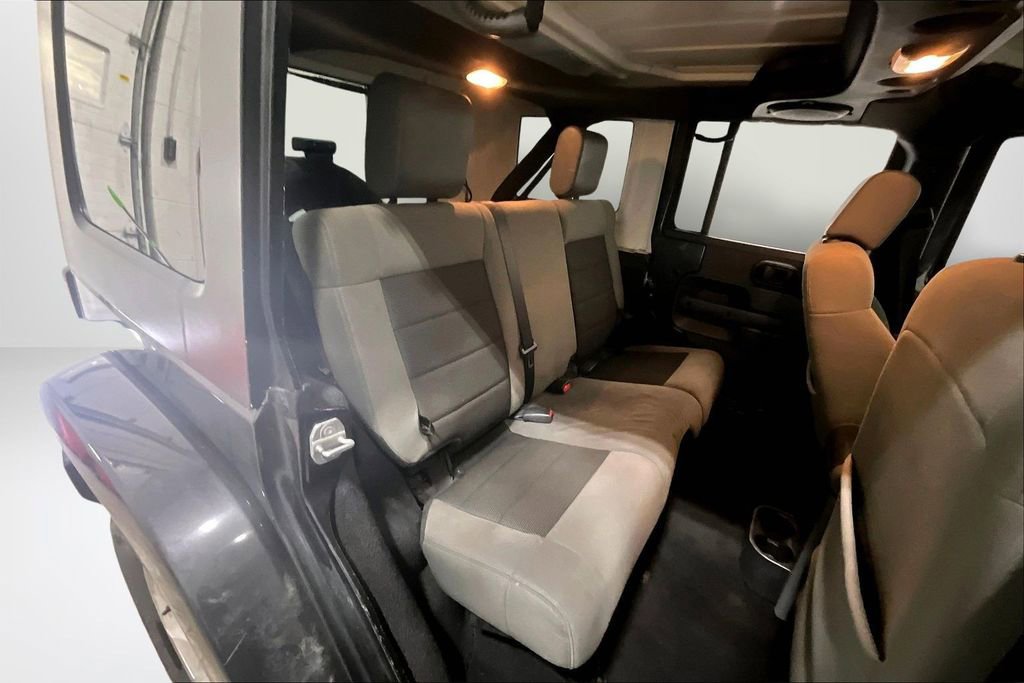 Used 2010 Jeep Wrangler Unlimited Sahara w/ Dual Top Group image 20