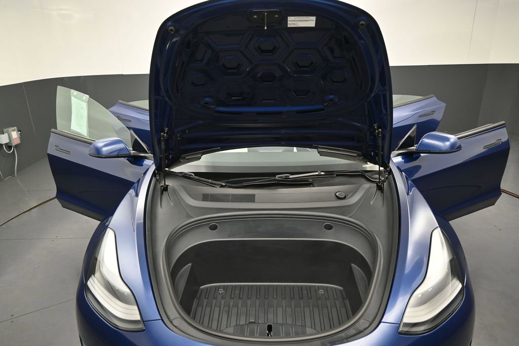 Used 2023 Tesla Model 3 Standard Range RWD image 40