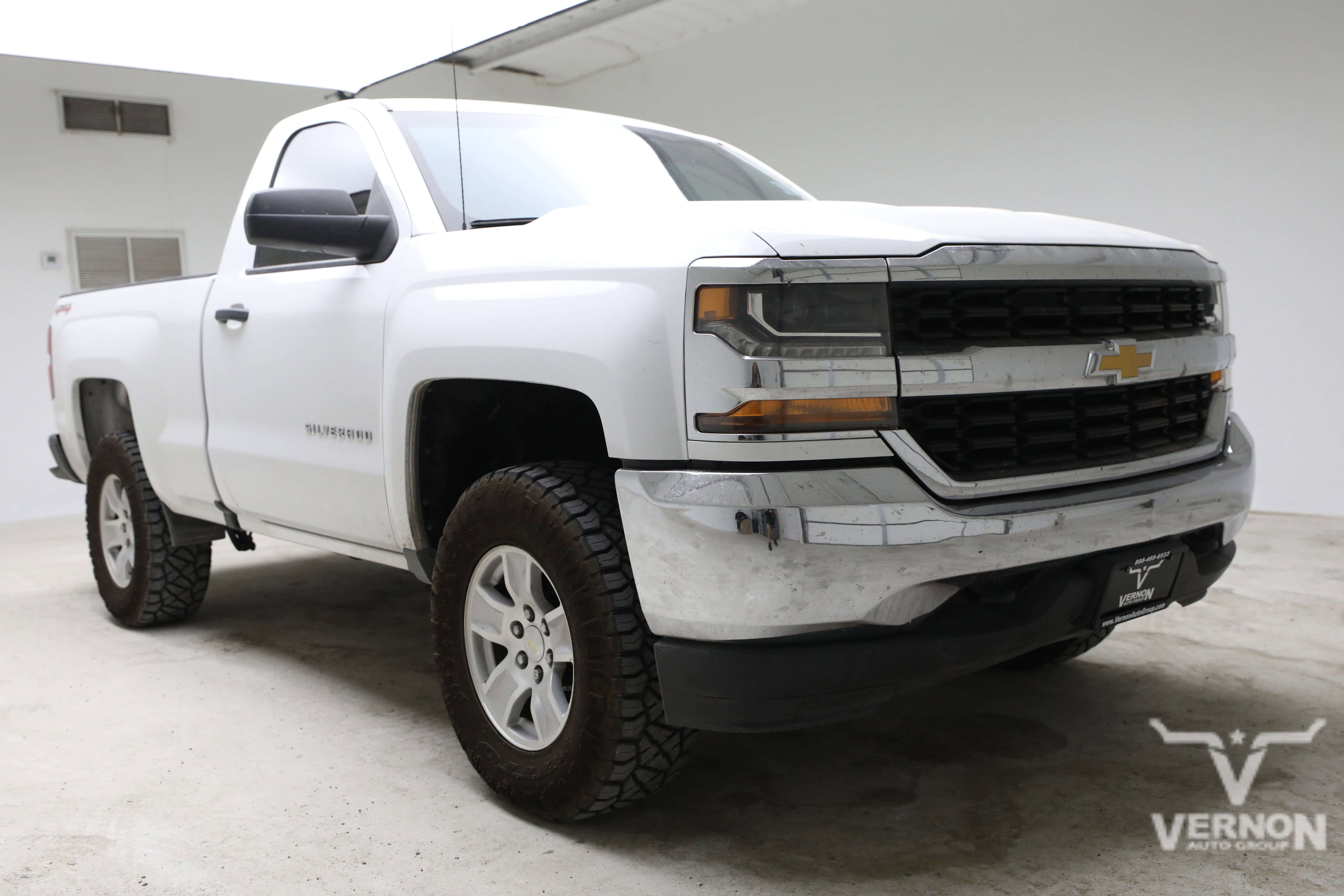 Used 2018 Chevrolet Silverado 1500 W/T AWD/4WD image 7