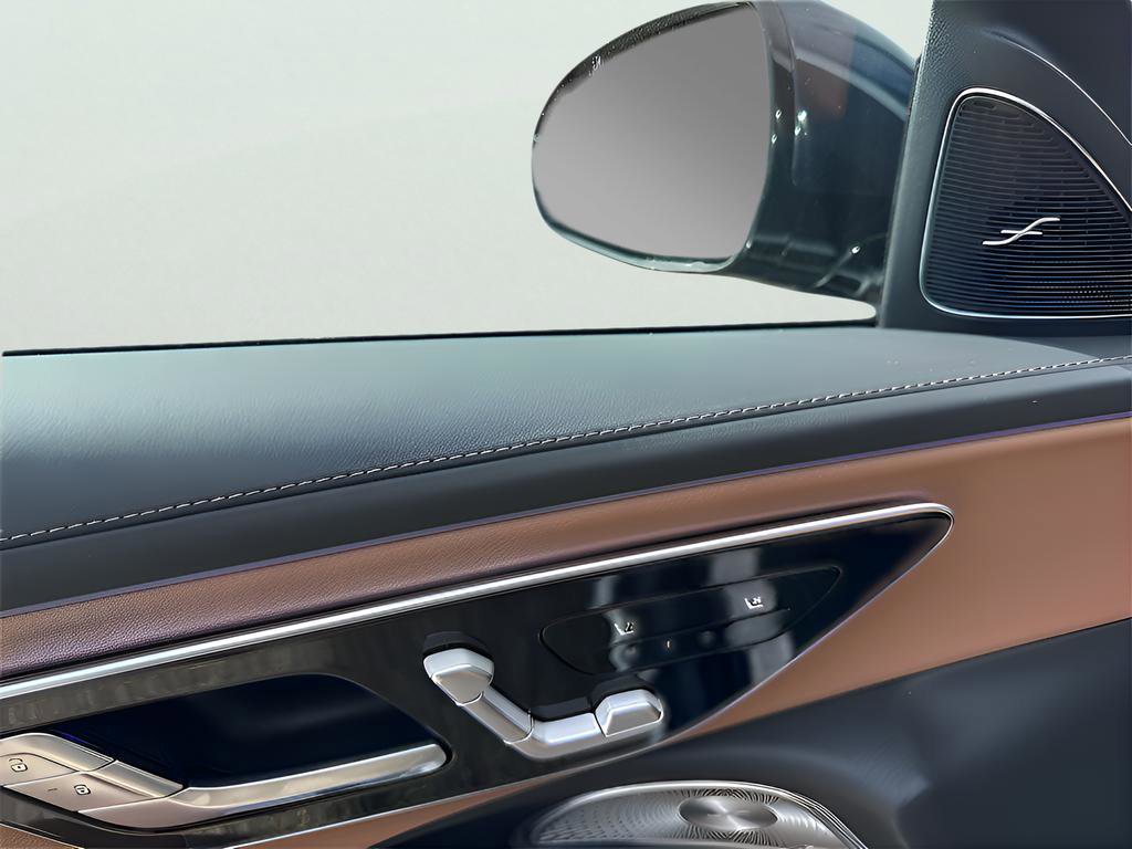 New 2026 Mercedes-Benz E 350 4MATIC Sedan image 12