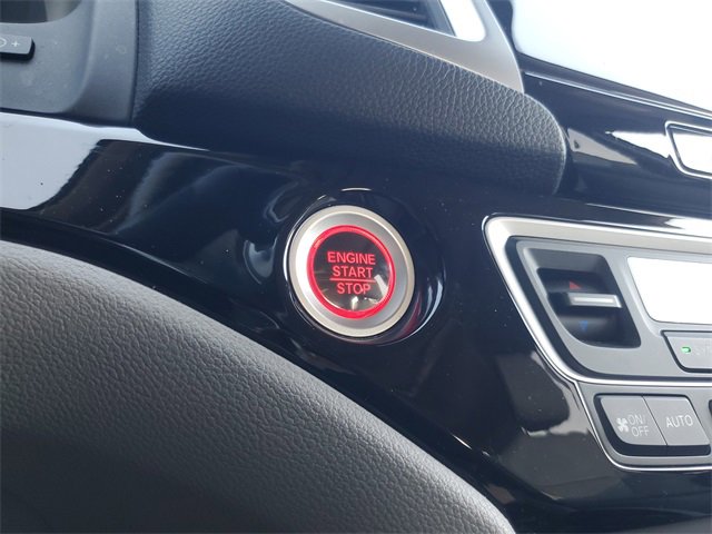 Used 2017 Honda Pilot Touring image 31