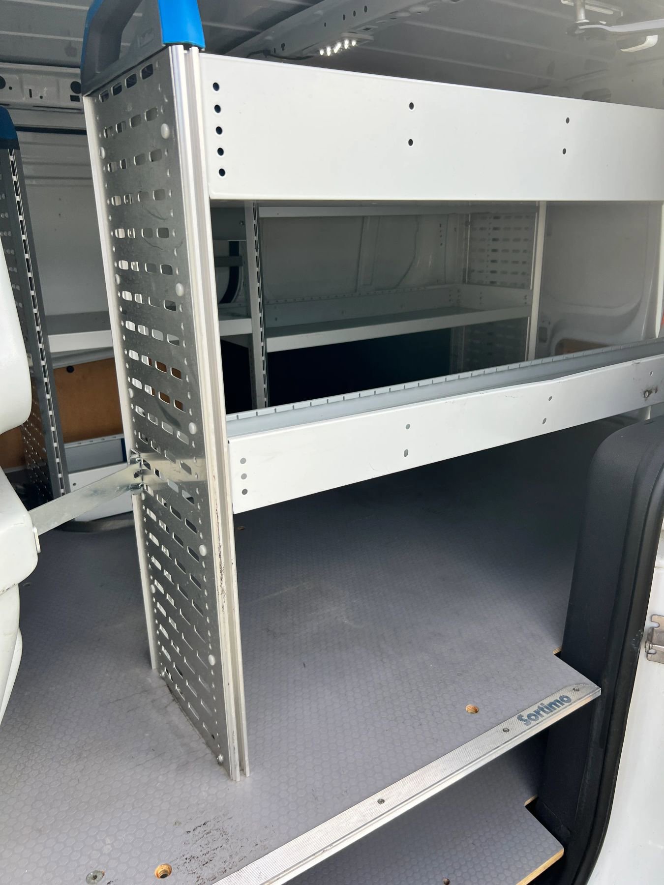 Used 2015 Ford Transit Connect XL image 17