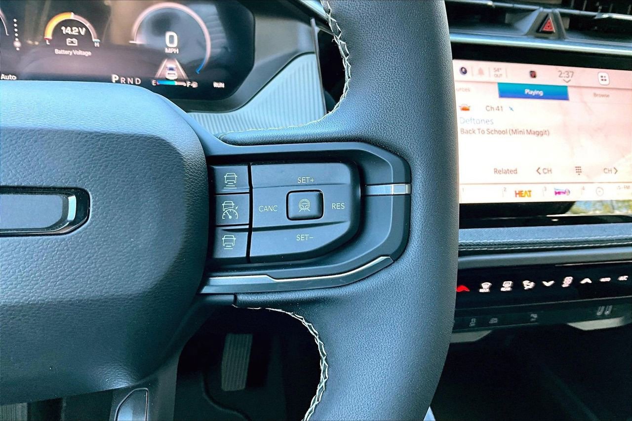 New 2026 Jeep Cherokee Laredo image 28