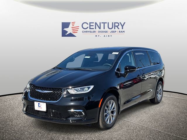 New 2026 Chrysler Pacifica Select image 5