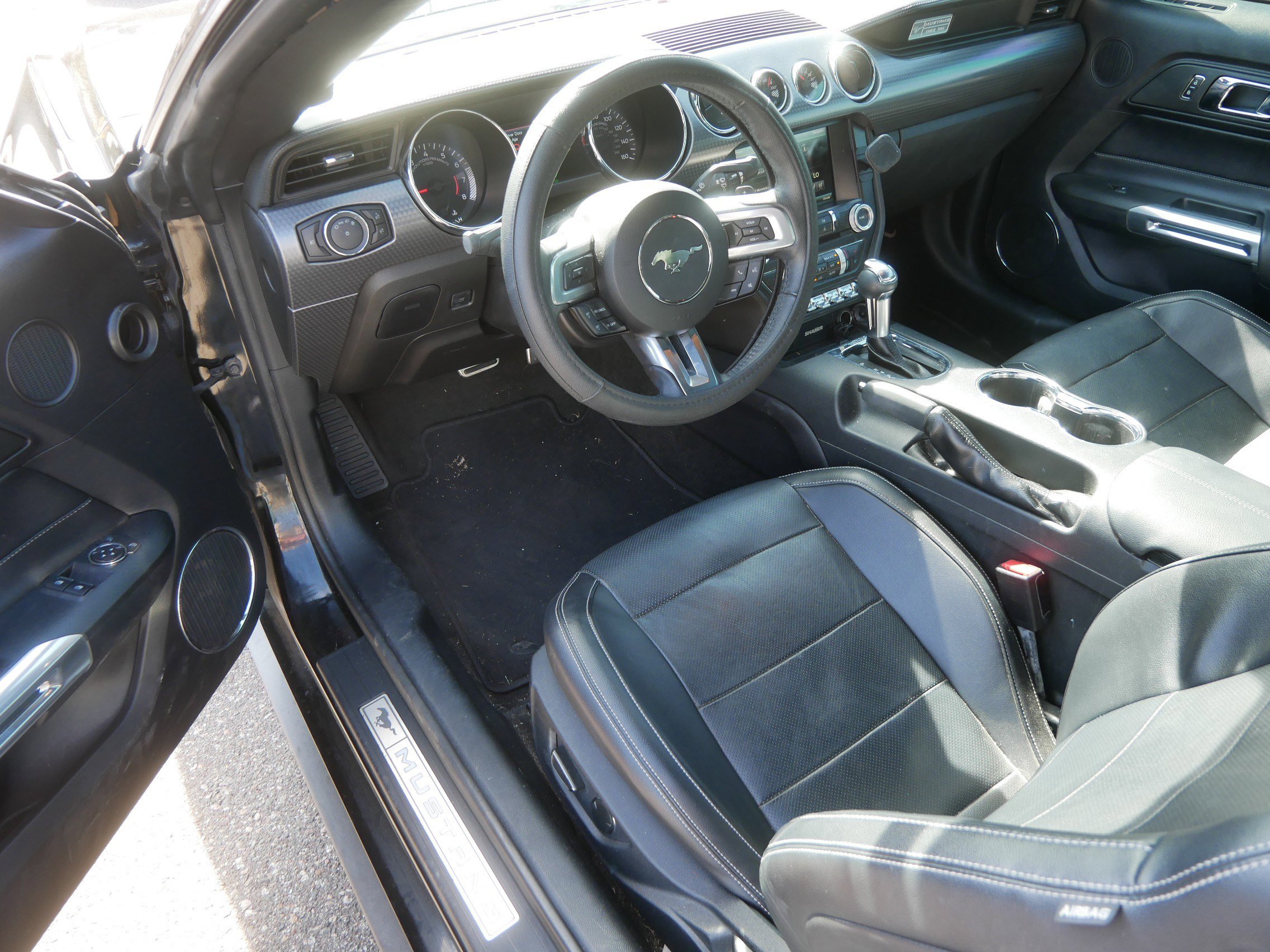 Used 2015 Ford Mustang Premium w/ Ecoboost Performance Package RWD image 9