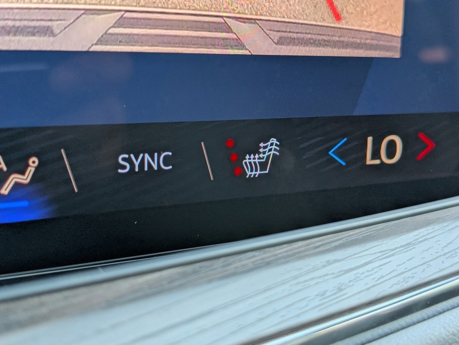 New 2026 Chevrolet Suburban LT w/ Comfort Package image 9