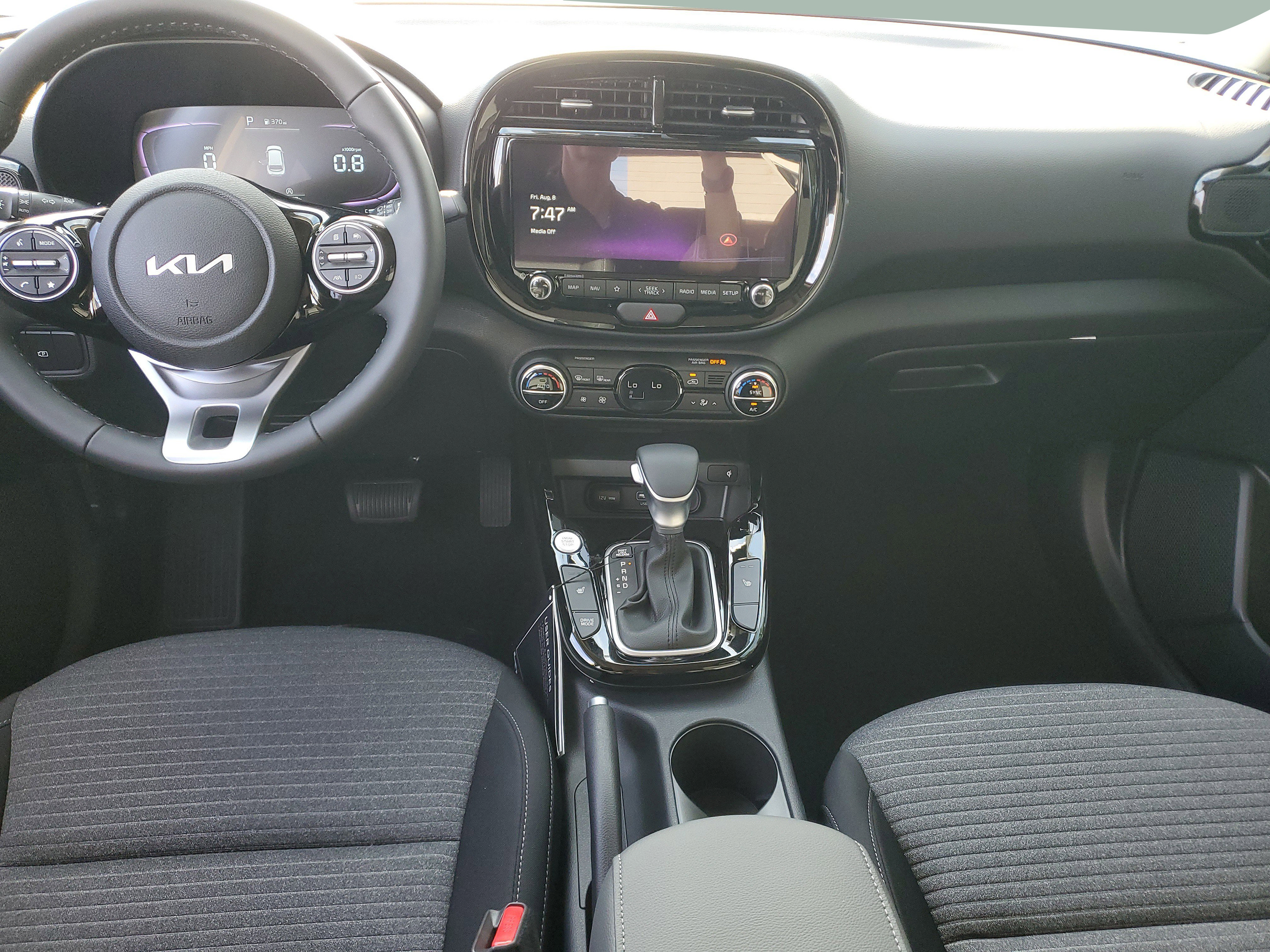 Certified 2025 Kia Soul EX FWD image 9