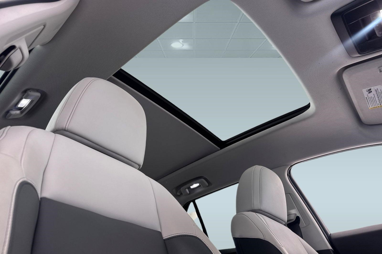 Certified 2024 Honda Prologue Touring image 23