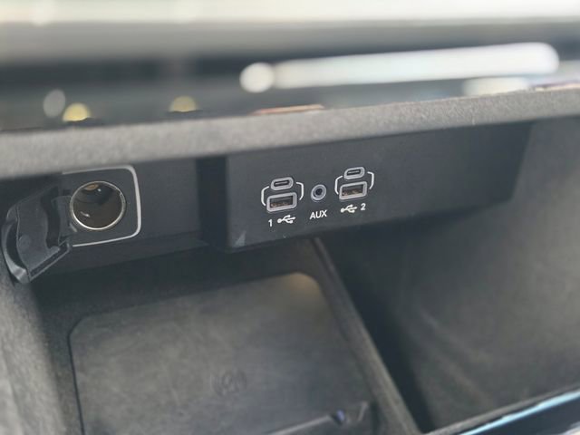 Used 2024 Jeep Wagoneer Series II image 34