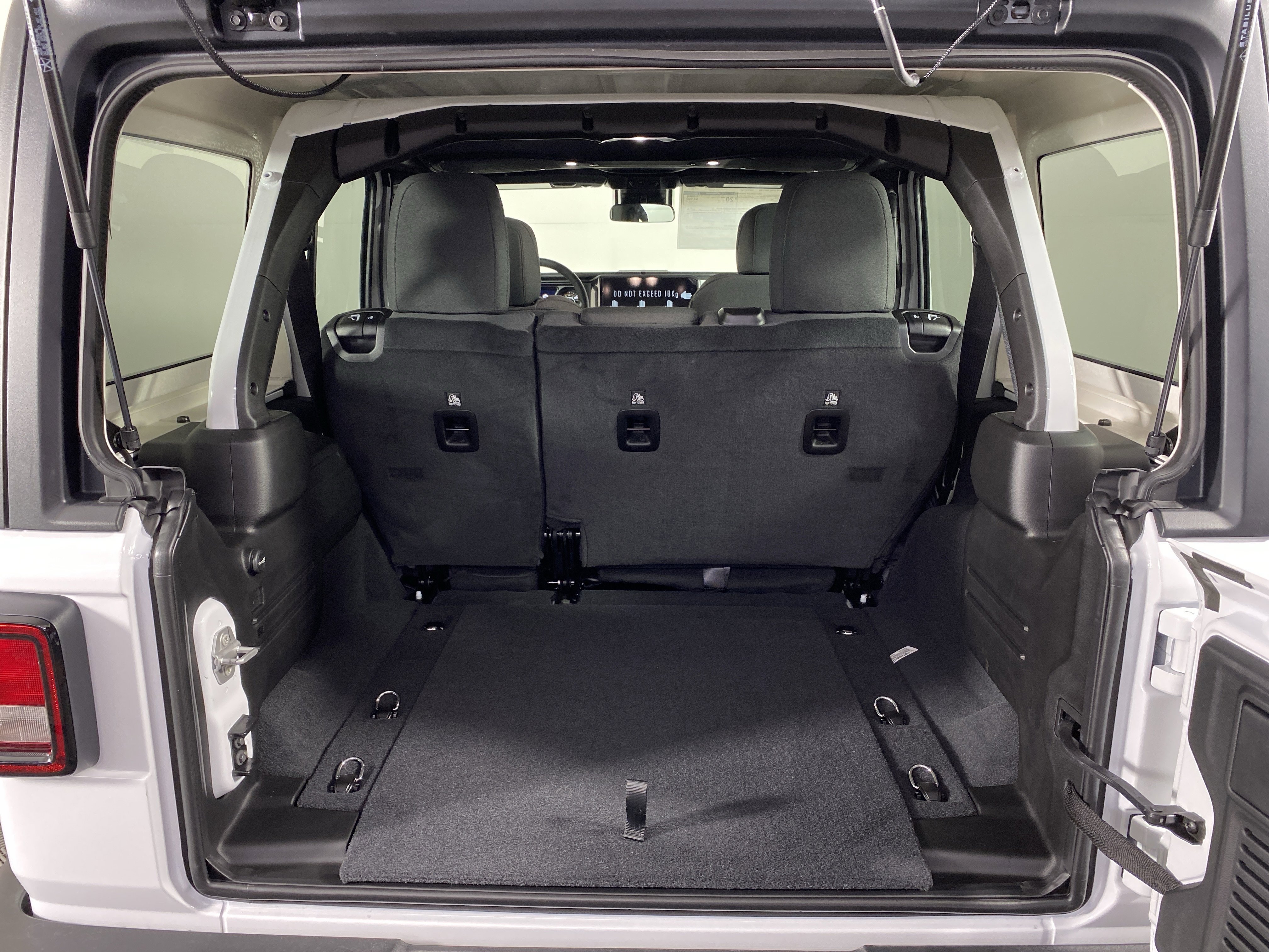 New 2025 Jeep Wrangler Sport S image 30