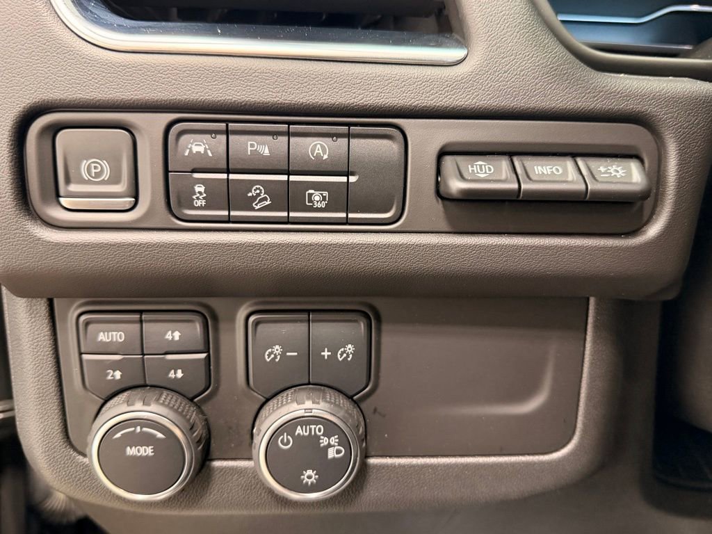 Used 2023 Chevrolet Tahoe High Country image 26