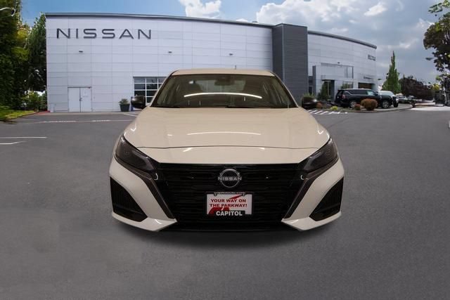 New 2026 Nissan Altima 2.5 SV AWD/4WD image 7