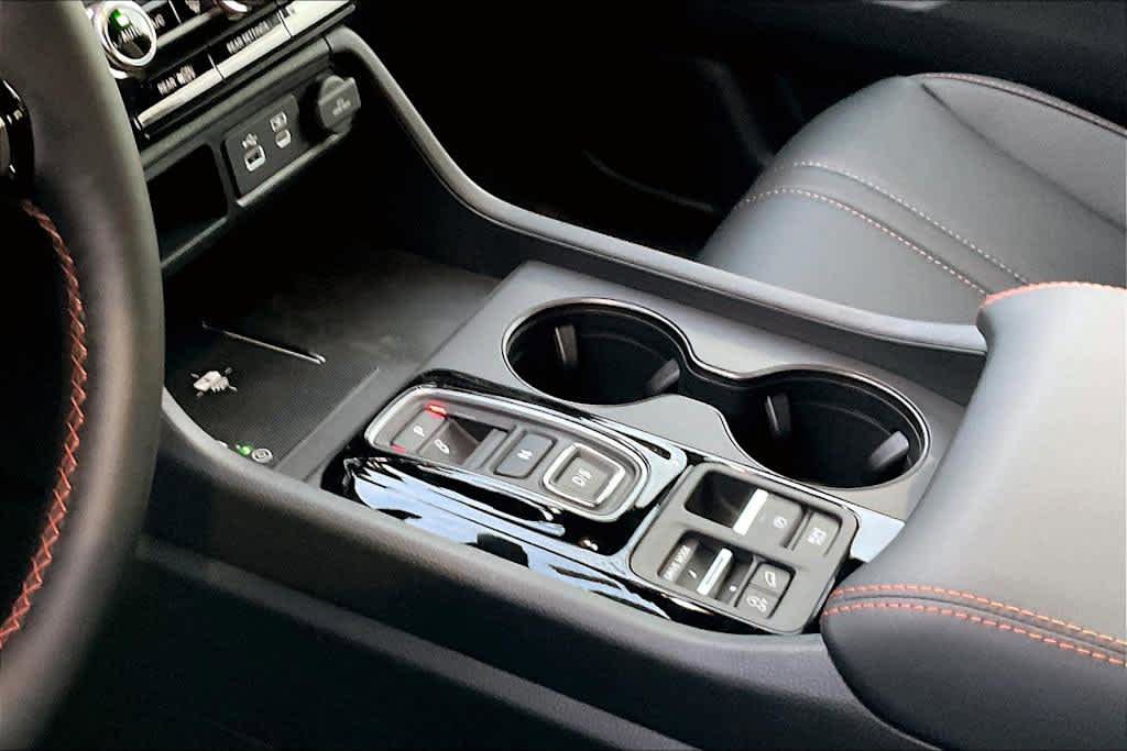 New 2025 Honda Pilot TrailSport image 13