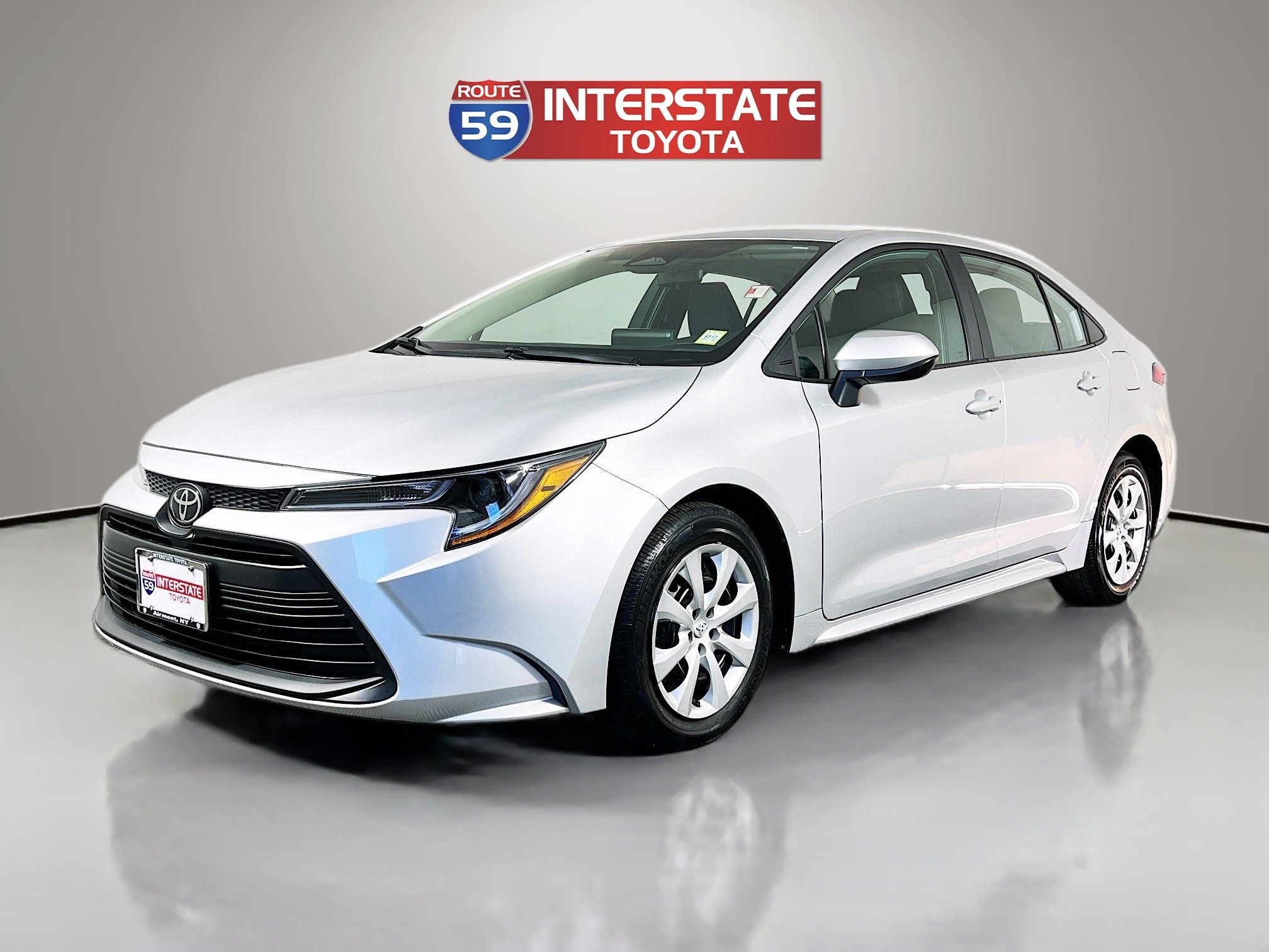 Certified 2025 Toyota Corolla LE image 3