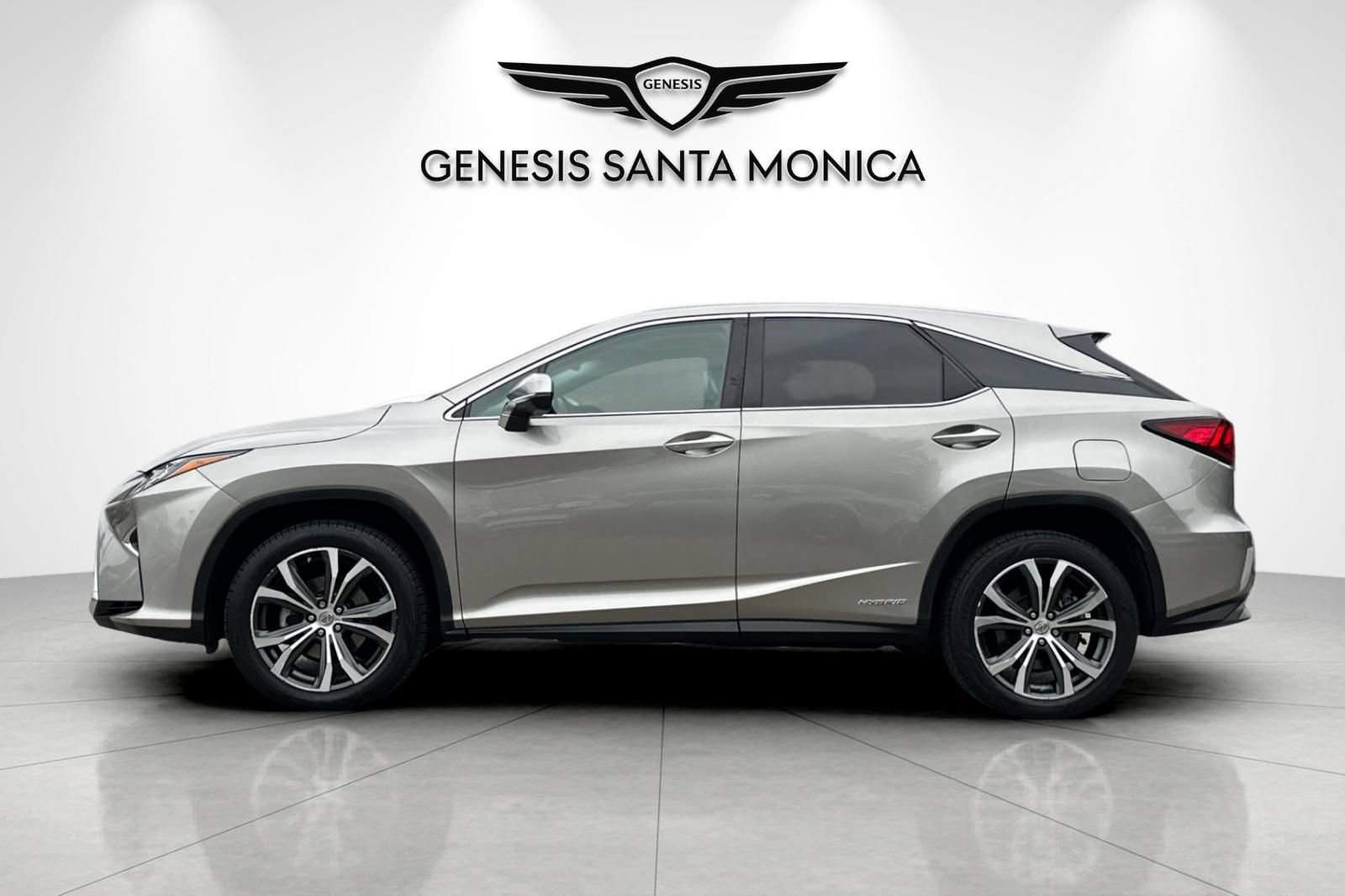 Used 2017 Lexus RX 450h AWD w/ Cold Weather Package image 8