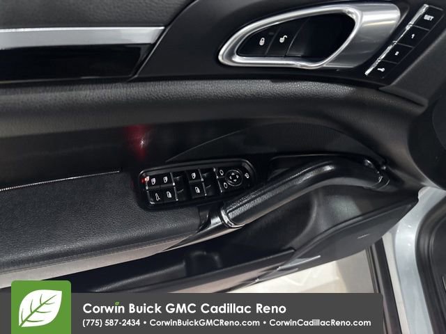 Used 2018 Porsche Cayenne Platinum Edition image 11