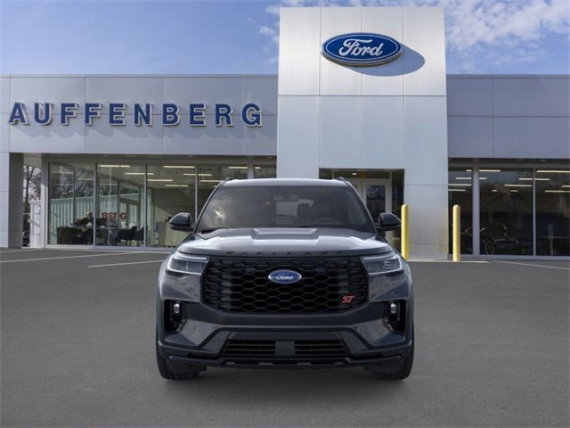 New 2025 Ford Explorer ST image 6
