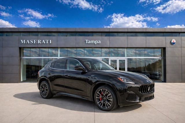 Used 2023 Maserati Grecale GT image 1