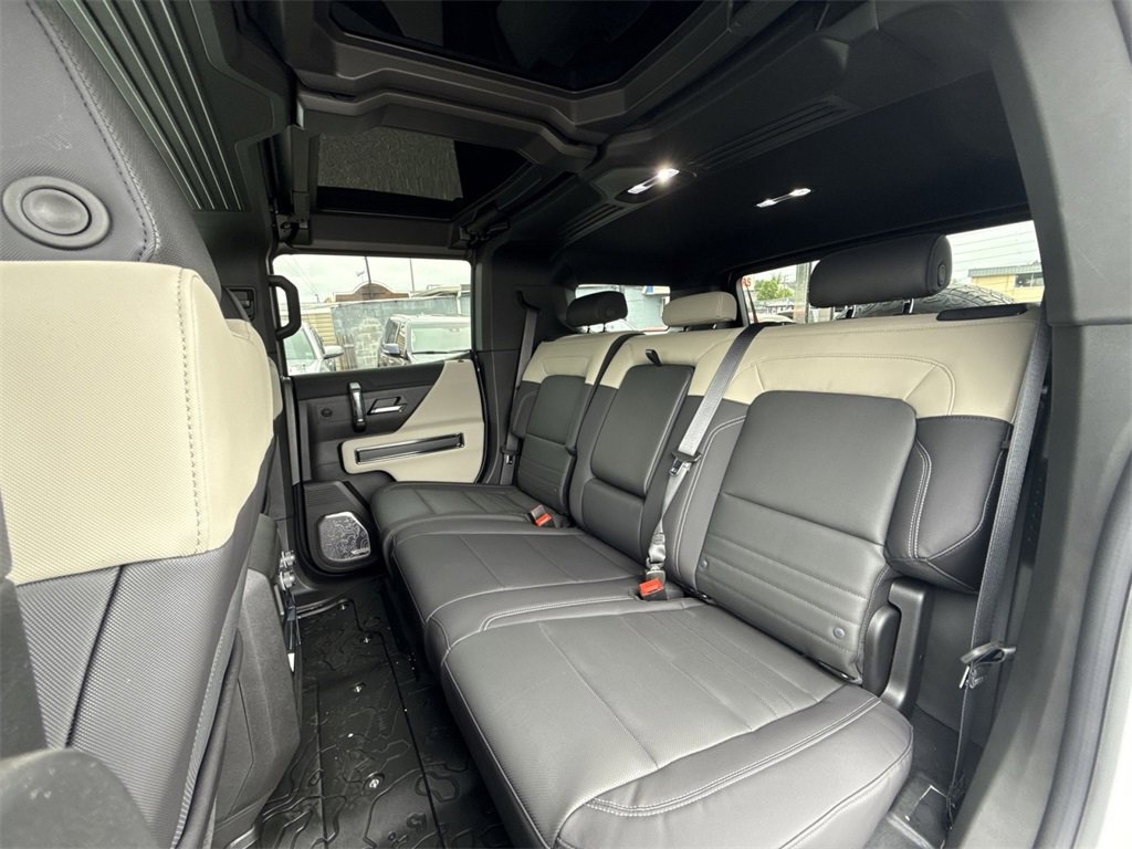 New 2026 GMC Hummer EV SUV image 25