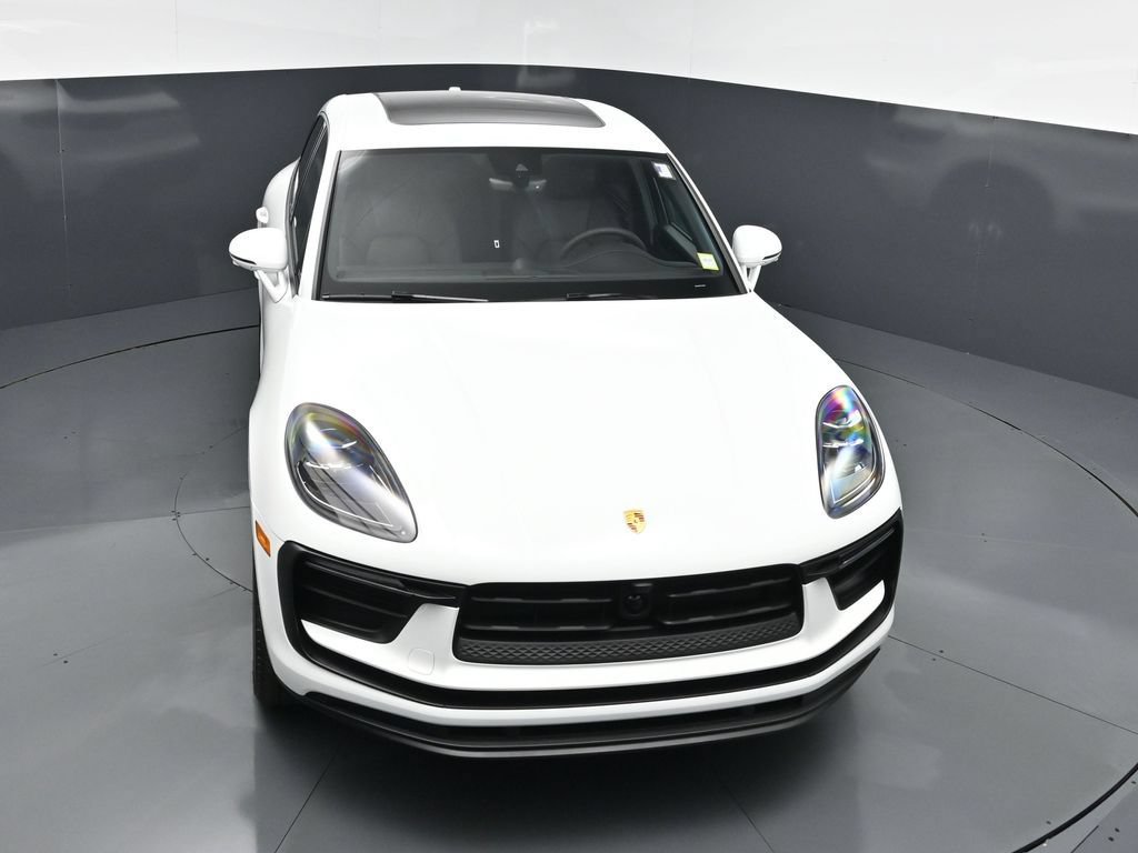 New 2026 Porsche Macan AWD/4WD image 22