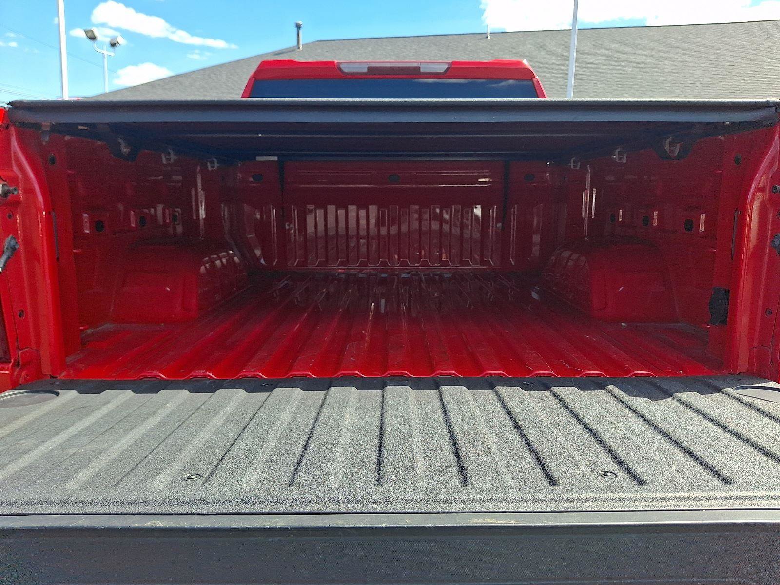 Used 2022 Chevrolet Silverado 1500 Custom w/ LPO, Dark Essentials Package AWD/4WD image 29