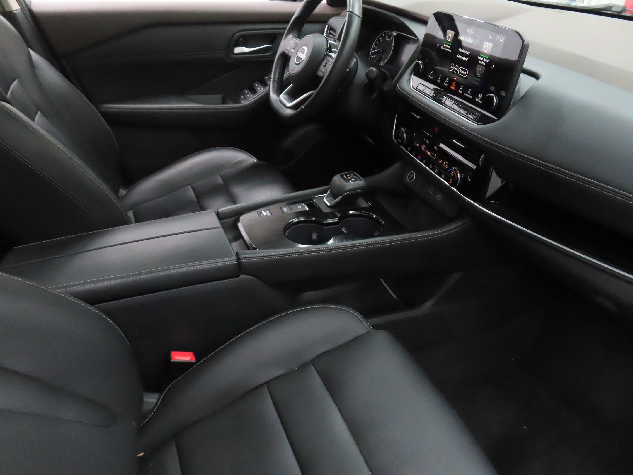 Used 2023 Nissan Rogue SL w/ SL Premium Package image 25