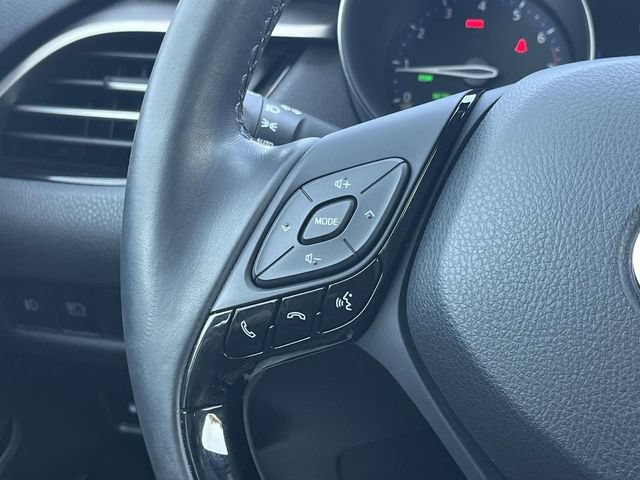 Used 2019 Toyota C-HR Limited FWD image 25