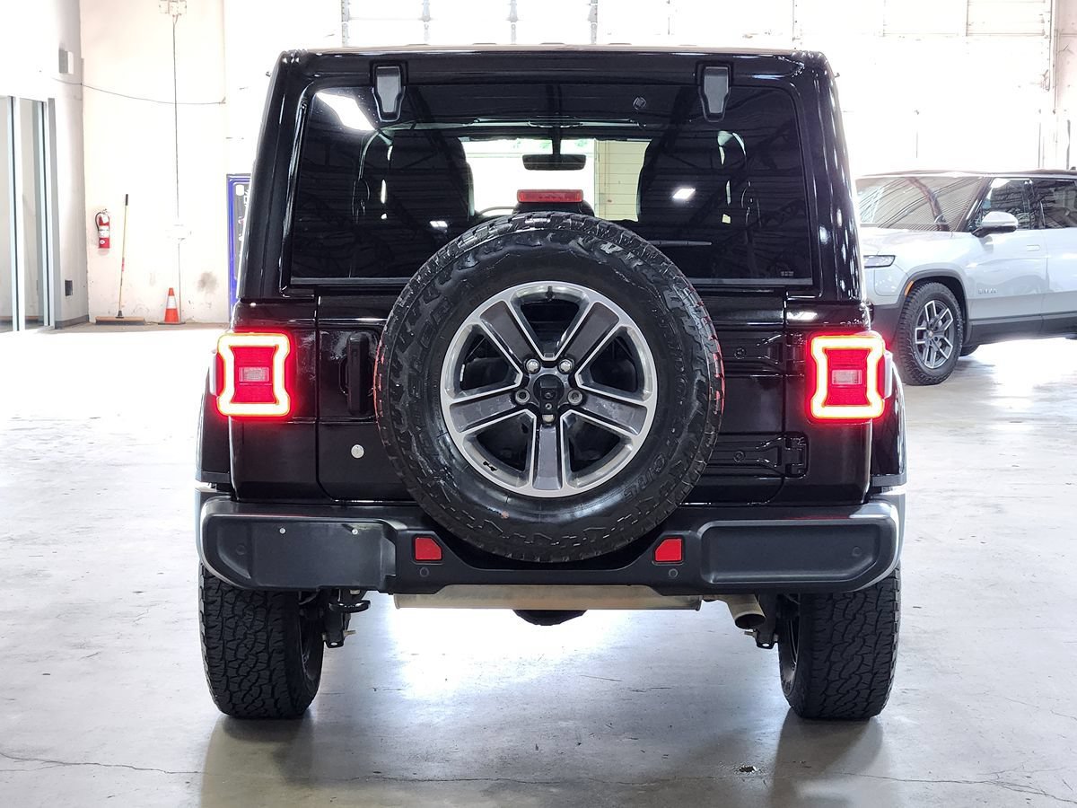 Used 2020 Jeep Wrangler Unlimited Sahara AWD/4WD image 10