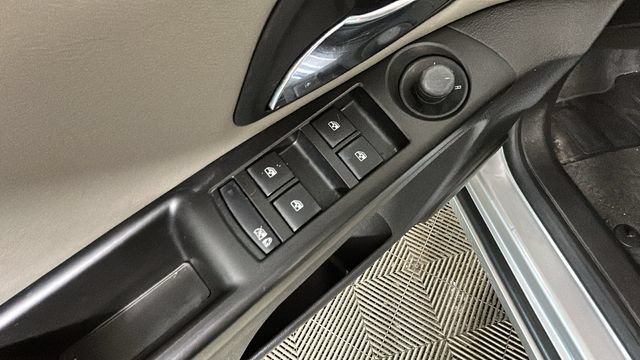 Used 2014 Chevrolet Cruze LS FWD image 10