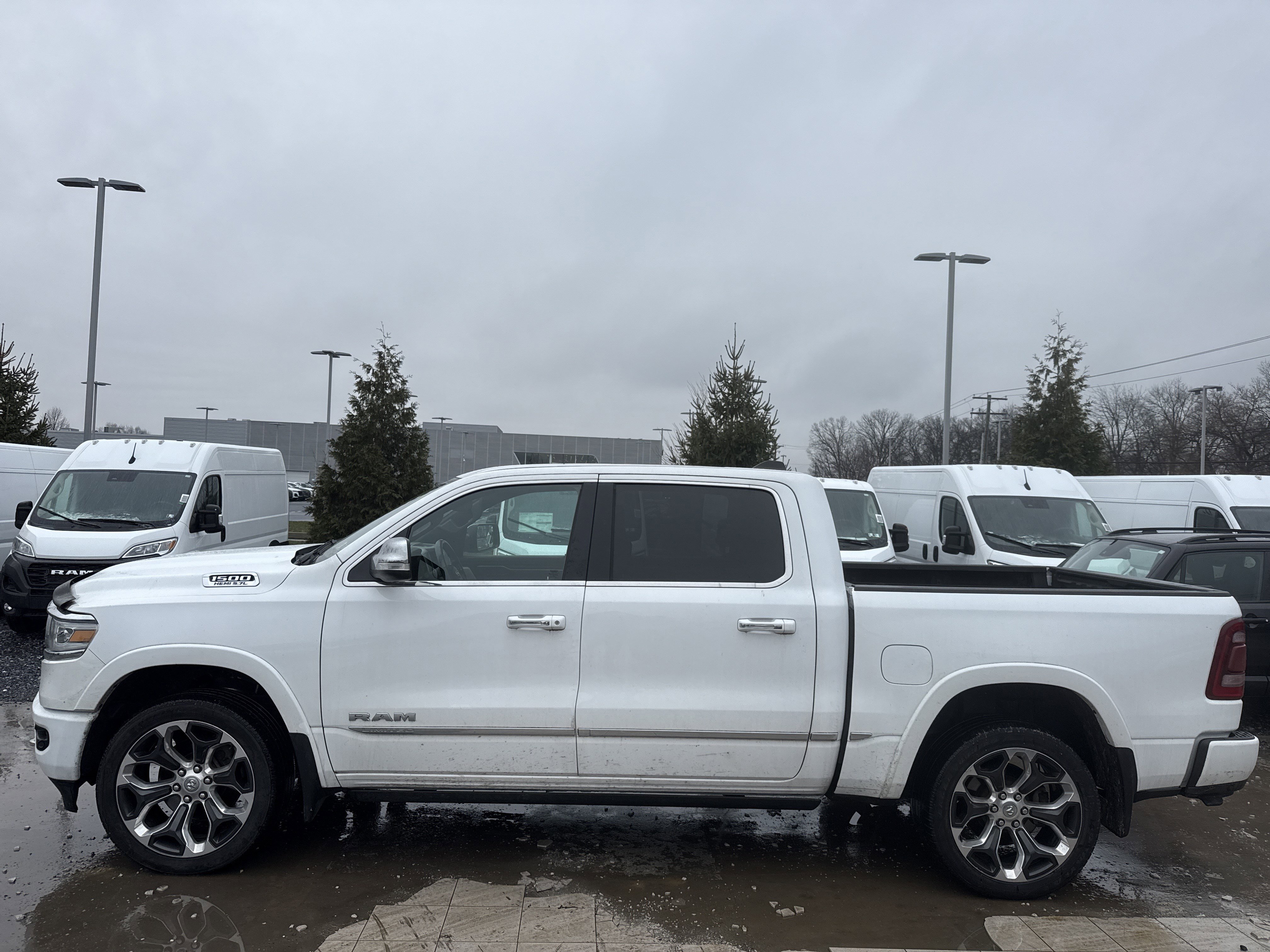 Used 2020 RAM 1500 Limited image 6