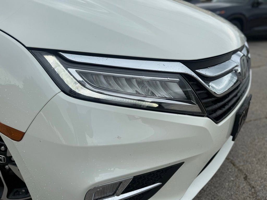 Used 2019 Honda Odyssey Elite image 2