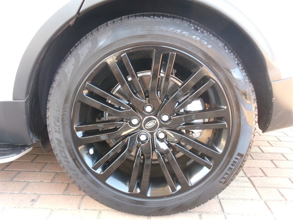 Used 2020 Land Rover Discovery HSE AWD/4WD image 44