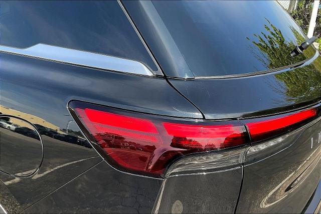 Certified 2026 INFINITI QX60 Luxe w/ Cargo Package AWD/4WD image 22