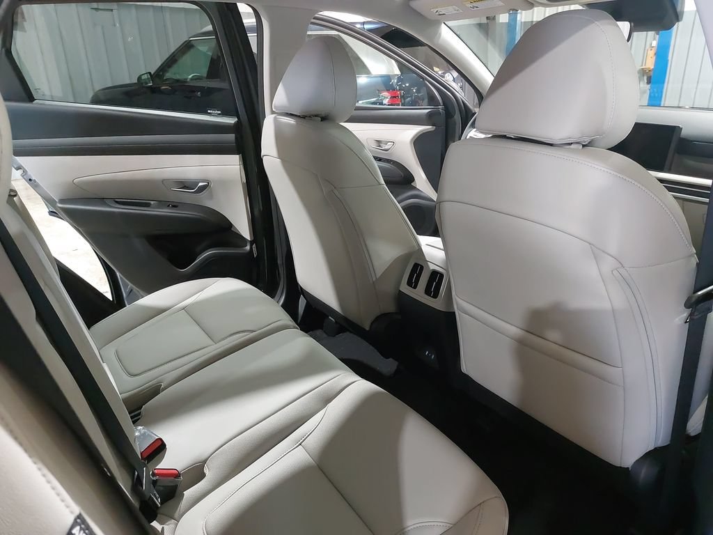 New 2026 Hyundai Tucson SEL Plus FWD image 11