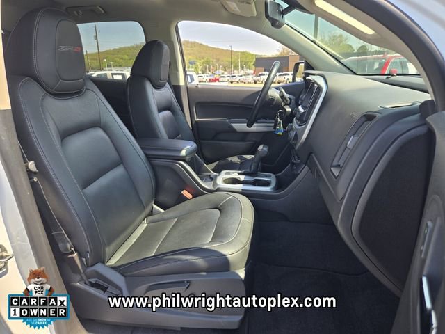 Used 2019 Chevrolet Colorado ZR2 w/ ZR2 Dusk Special Edition image 17